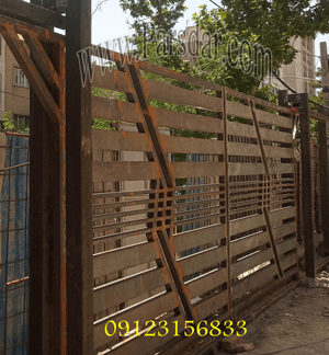 درب پارکینگی دو لنگه کشویی