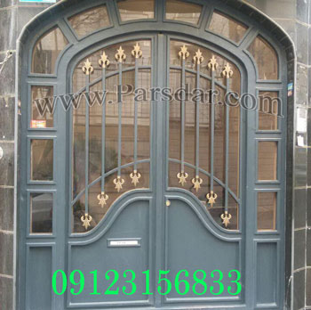 درب آهنی