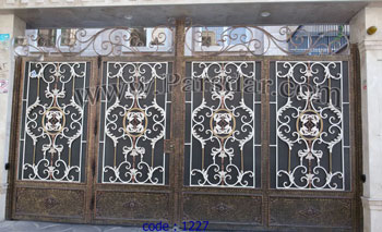درب آهنی ساختمان